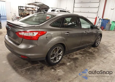 2014 Ford Focus Se z USA, uszkodzony, nr VIN 1FADP3F24EL169277